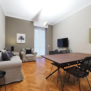 Apartment Contempora - Cavallotti 13 - B23, Milan